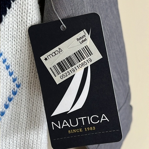 Brand New Nautica 2-Piece Argyle Sweater Vest & Gray Collared Button Down Shirt - Picture 4 of 13